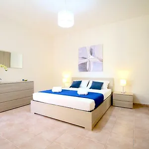 https://holidayhouse-asfodelo.hotelsalgherosardinia.com